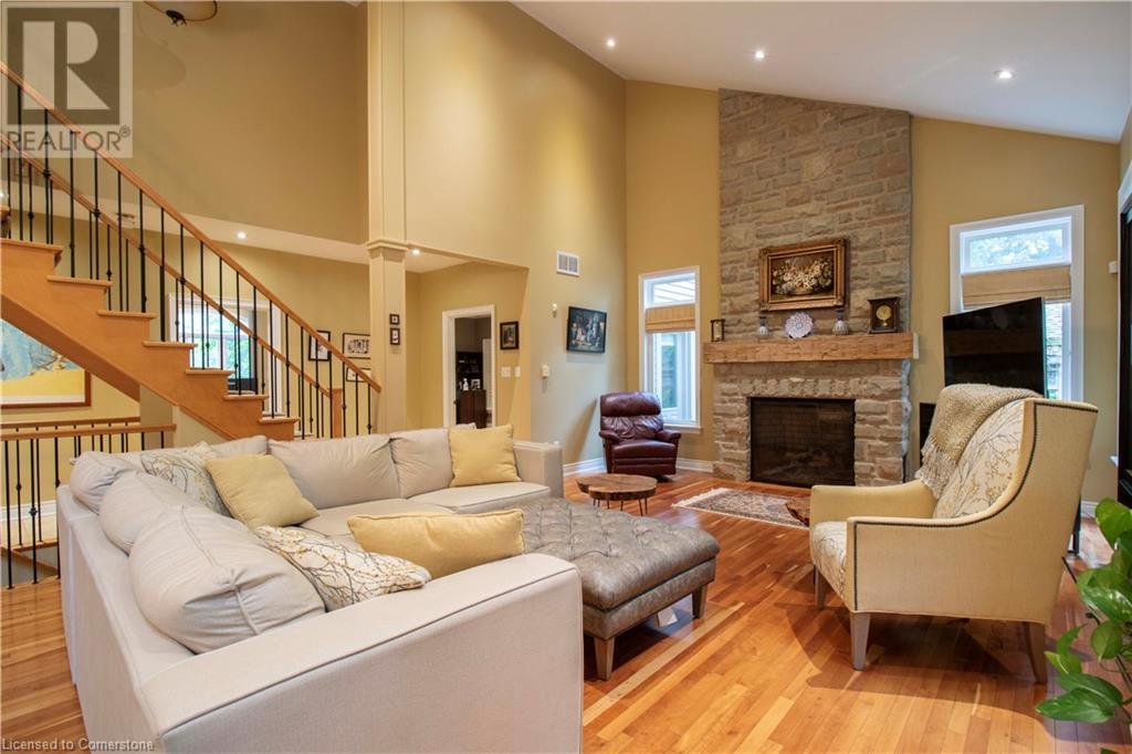 56 April Court, Hamilton, Ontario  L9G 1A1 - Photo 18 - 40722143