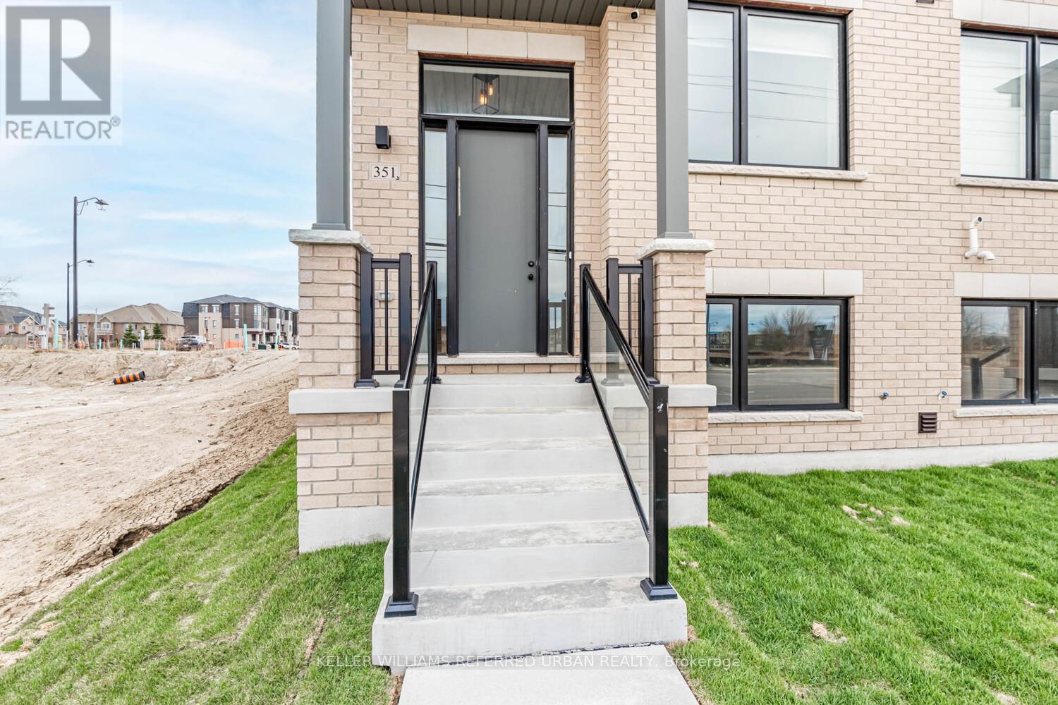 351 Tennant Circle, Vaughan (Vellore Village), Ontario  L4H 5L2 - Photo 2 - N12107821