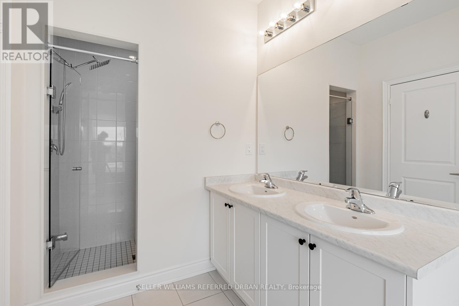 351 Tennant Circle, Vaughan (Vellore Village), Ontario  L4H 5L2 - Photo 23 - N12107821