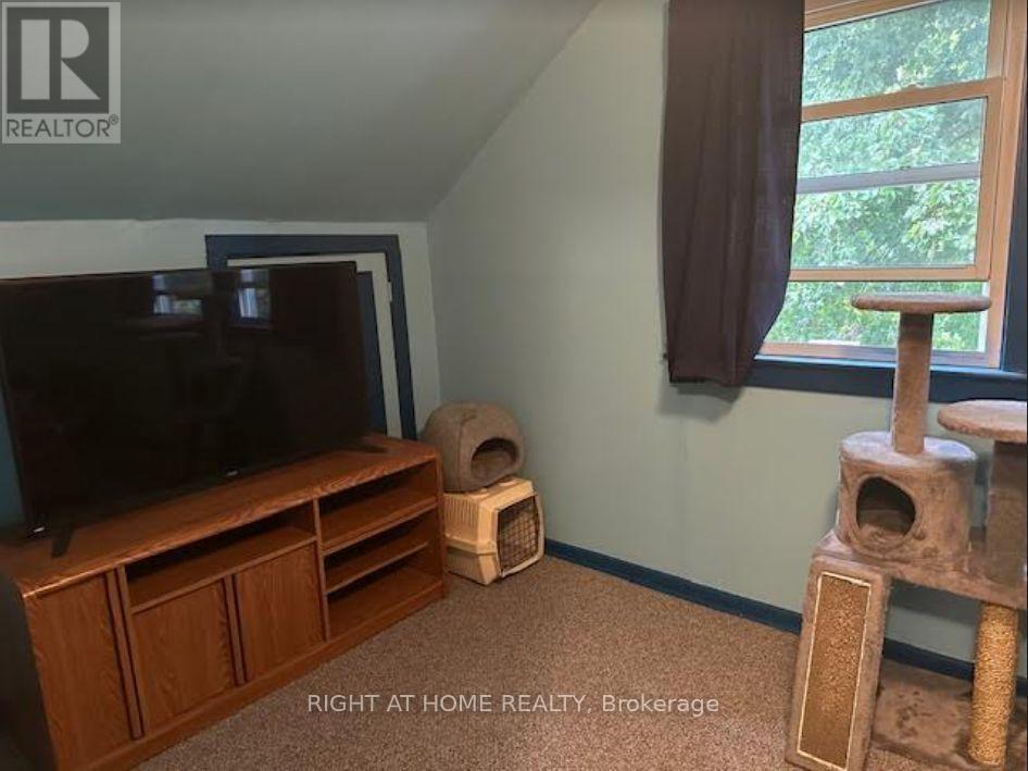 69 Victoria Avenue N, Kawartha Lakes, Ontario  K9V 4G8 - Photo 14 - X12107906