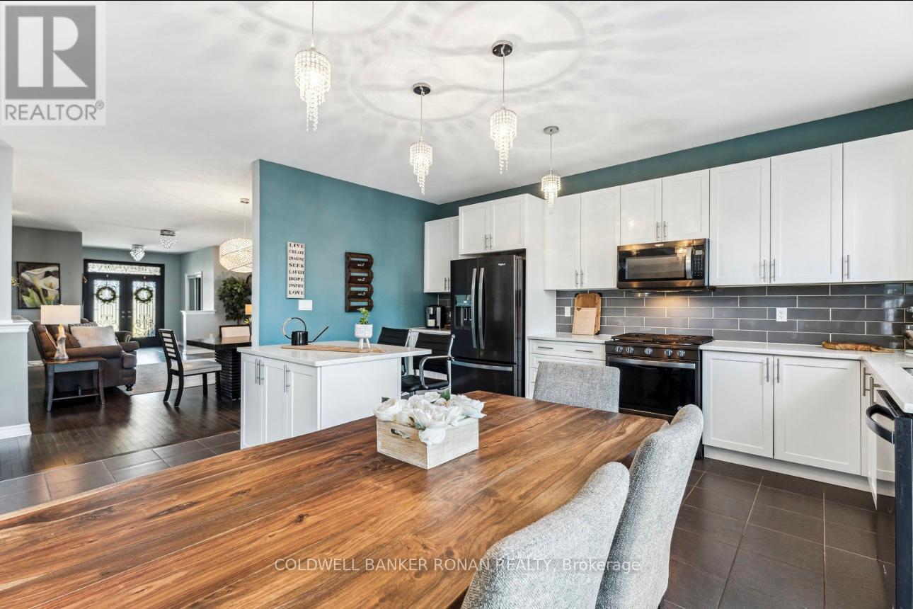 7 Pearl Street, Wasaga Beach, Ontario  L9Z 0G9 - Photo 20 - S12107903
