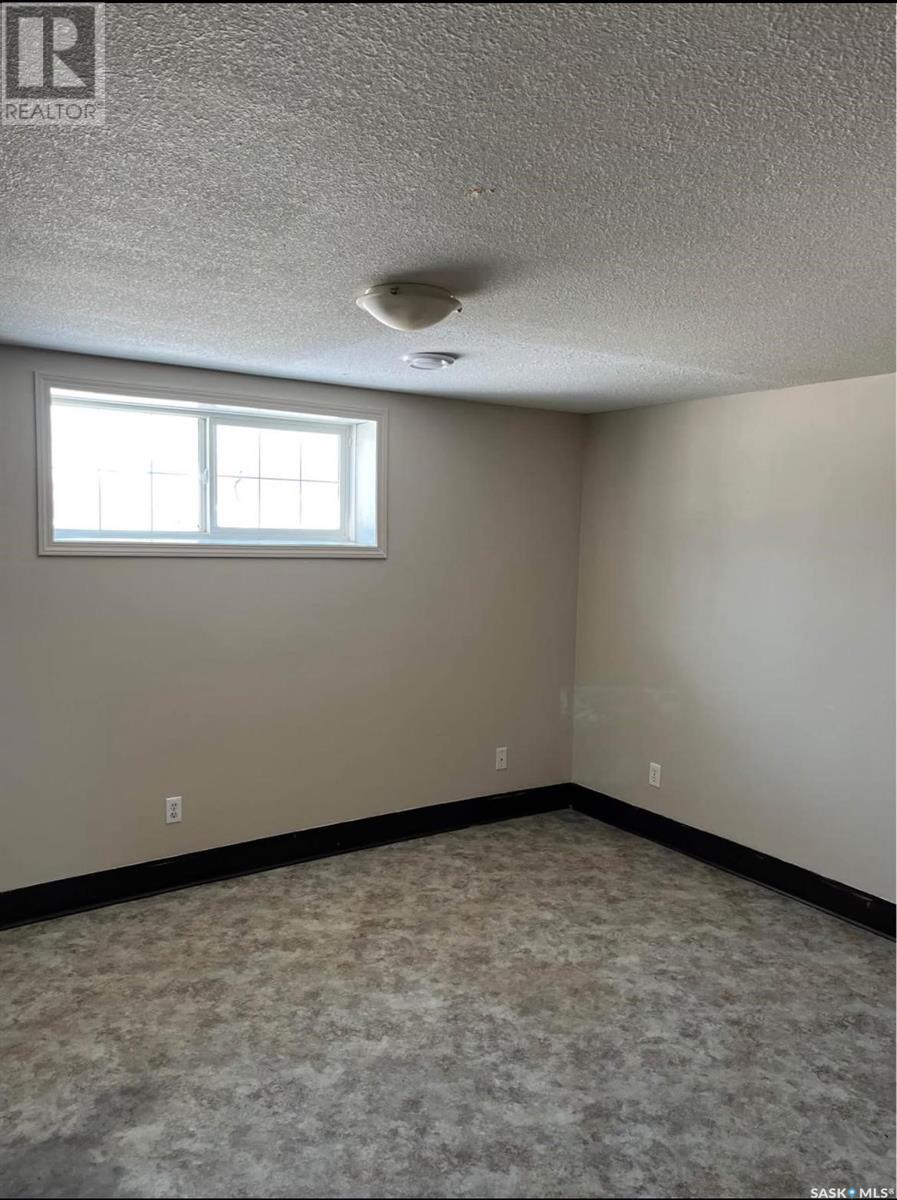 901 Rae Street, Regina, Saskatchewan  S4T 2B5 - Photo 10 - SK003871