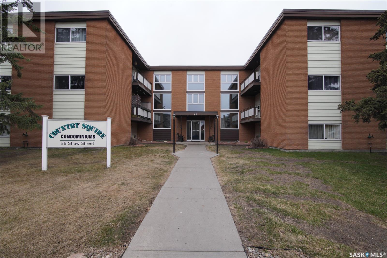 Property at 18 26 Shaw STREET image 1