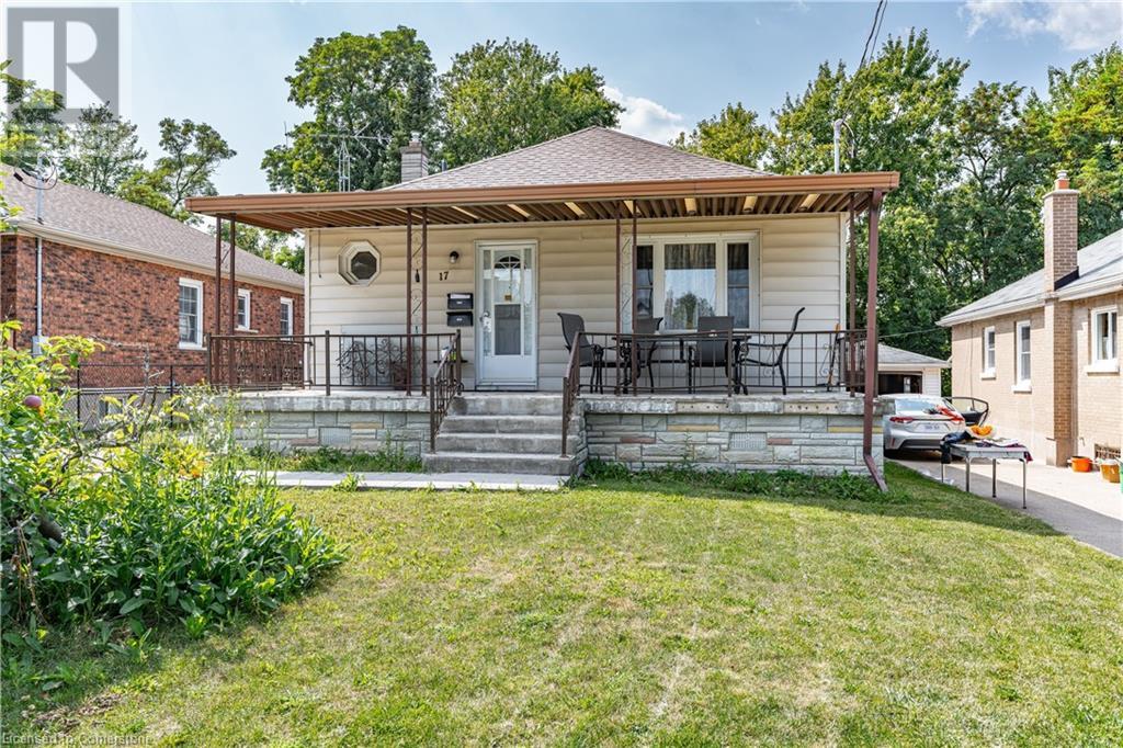 17 PRESTWICK Avenue, St. Catharines, Ontario