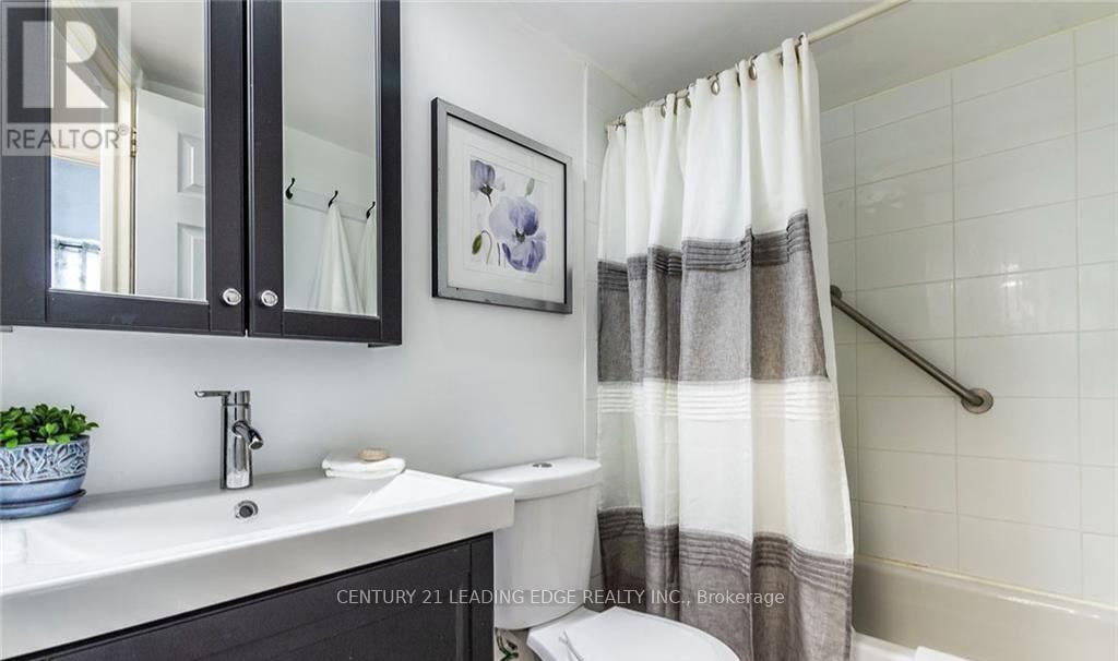 201 - 235 Grandravine Drive, Toronto, Ontario  M3N 1J2 - Photo 14 - W12107939