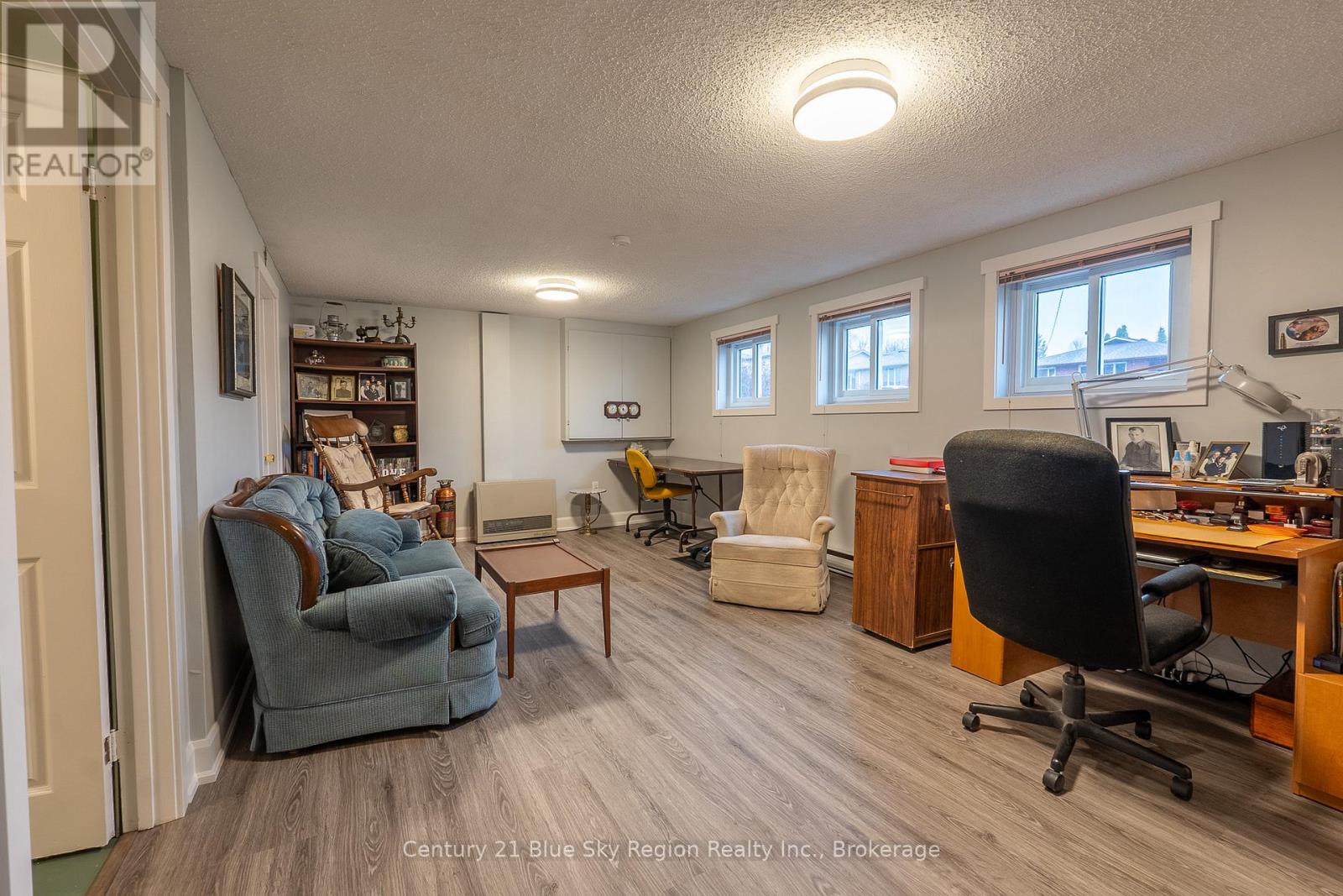 18 Sable Crescent, North Bay, Ontario  P1A 3X7 - Photo 33 - X12107369