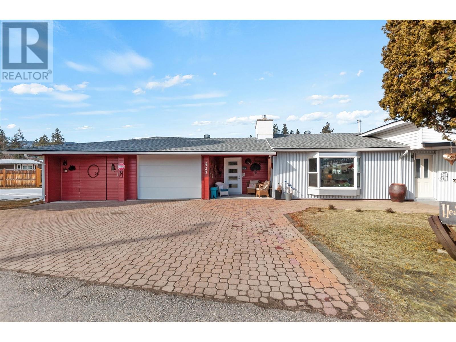 Property at 437 Parsons Avenue image 5