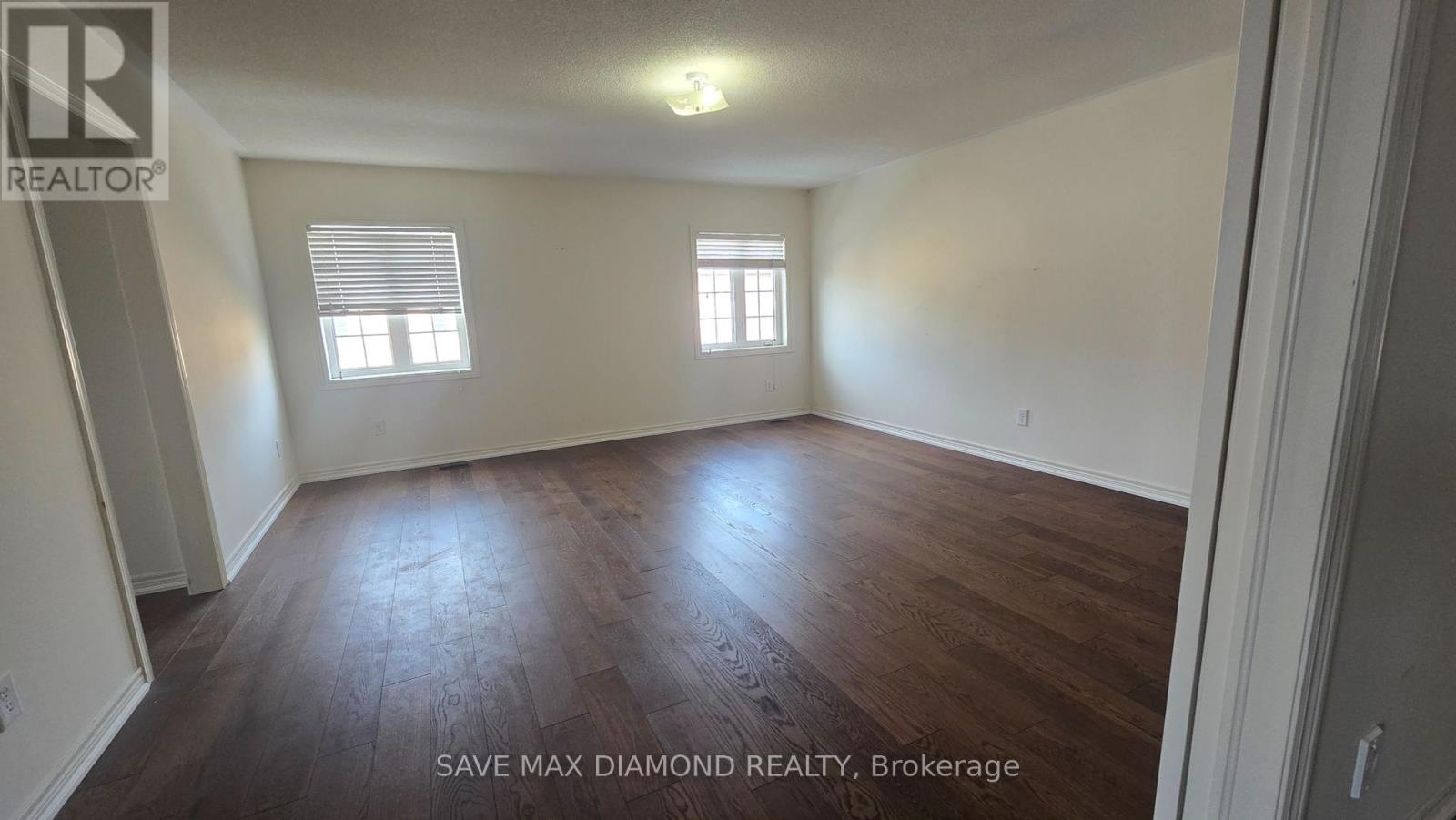 3185 Larry Crescent, Oakville (Go Glenorchy), Ontario  L6M 0T1 - Photo 24 - W12005994