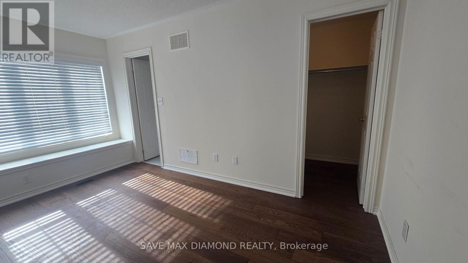 3185 Larry Crescent, Oakville (Go Glenorchy), Ontario  L6M 0T1 - Photo 21 - W12005994