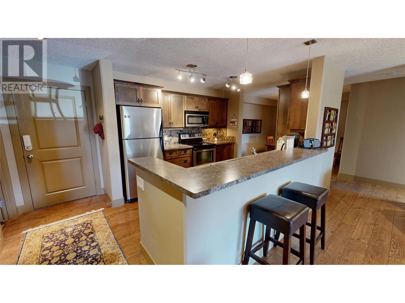Property at 4874 STANLEY Street Unit# 404 image 5