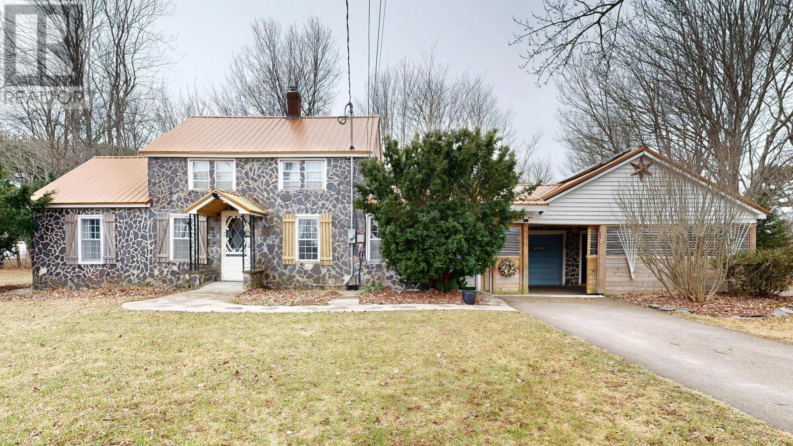 Property at 9387 Highway 10 image 4