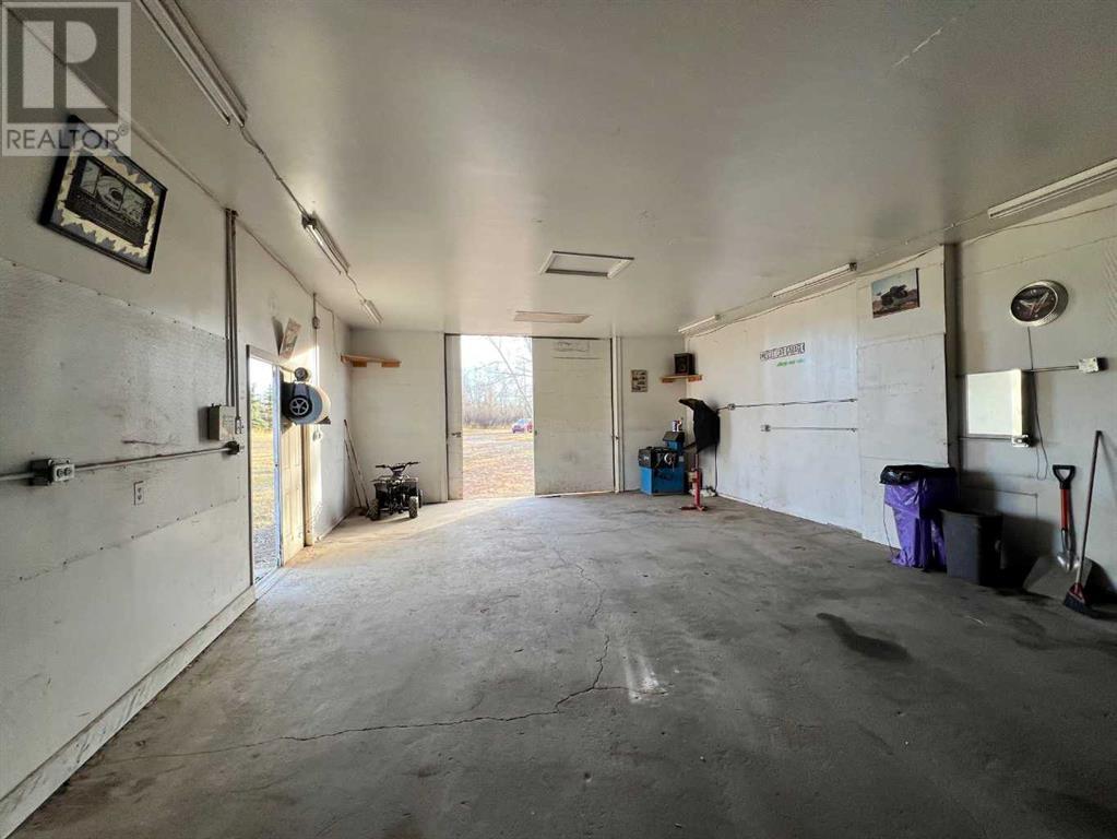 1407 Macquire Avenue, Ferintosh, Alberta  T4V 1M0 - Photo 5 - A2178238