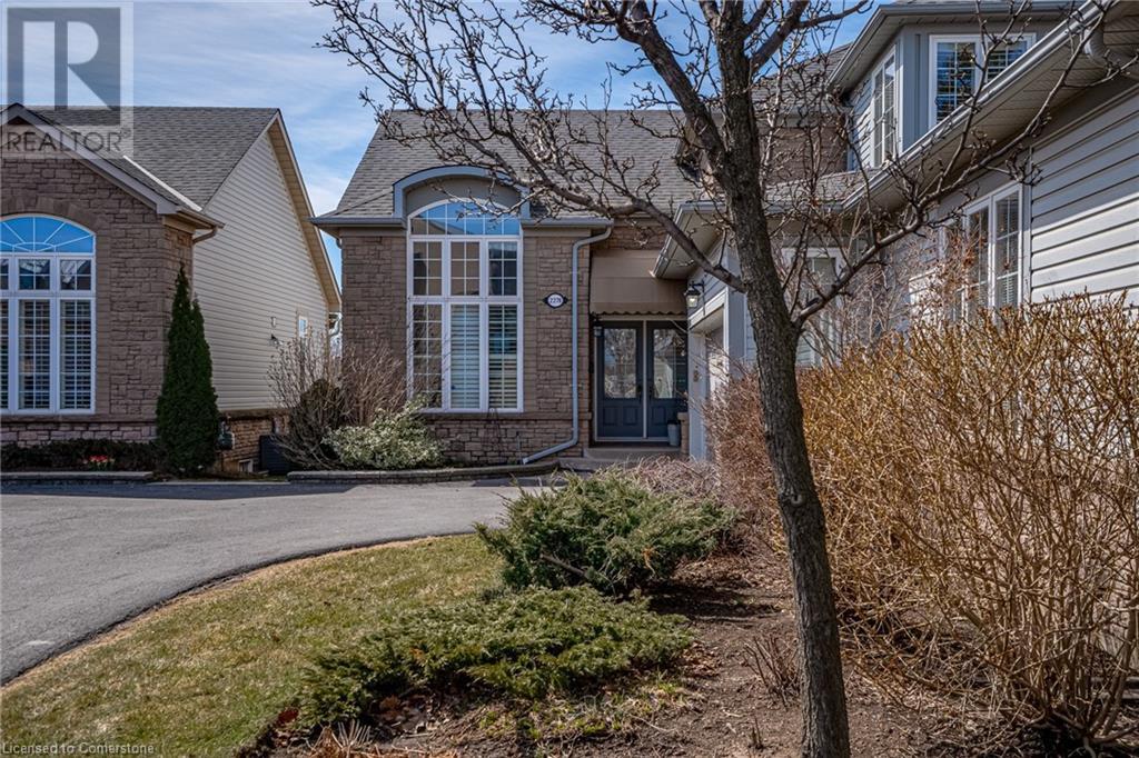 Property at 2278 TURNBERRY Road Unit# 13 image 4