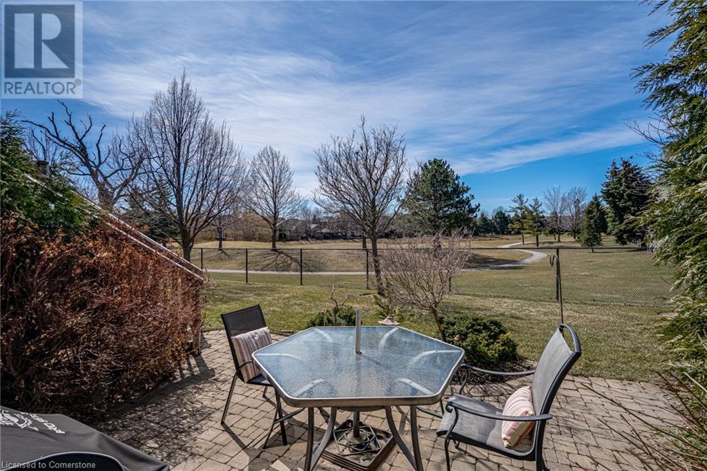 2278 Turnberry Road Unit# 13, Burlington, Ontario  L7M 4S6 - Photo 39 - 40710337