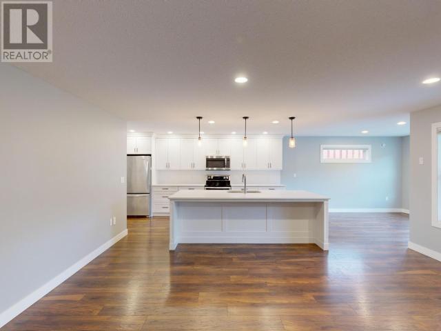 Property at 6621 DRAKE STREET image 5