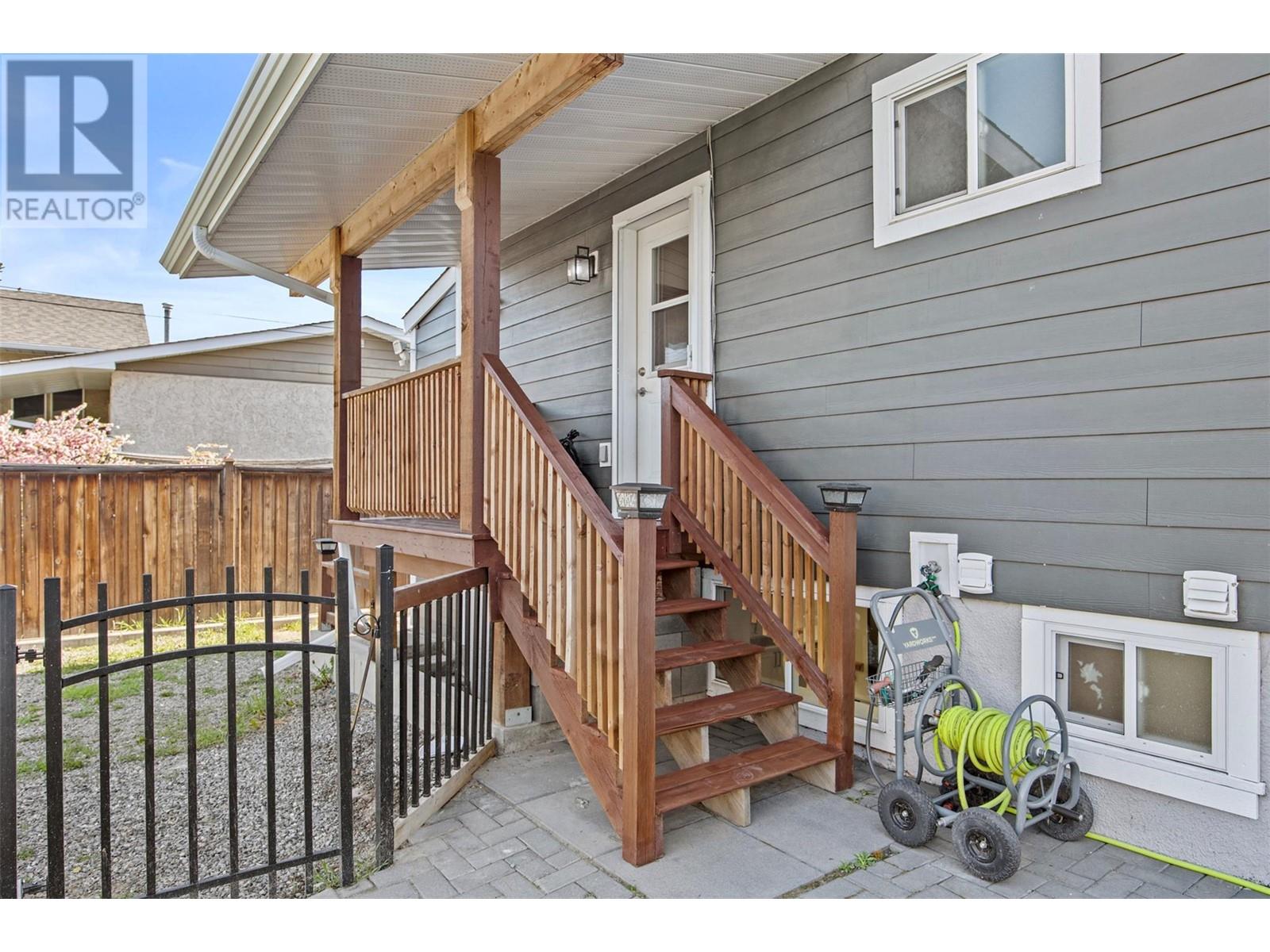 Property at 144 PARK Street image 3