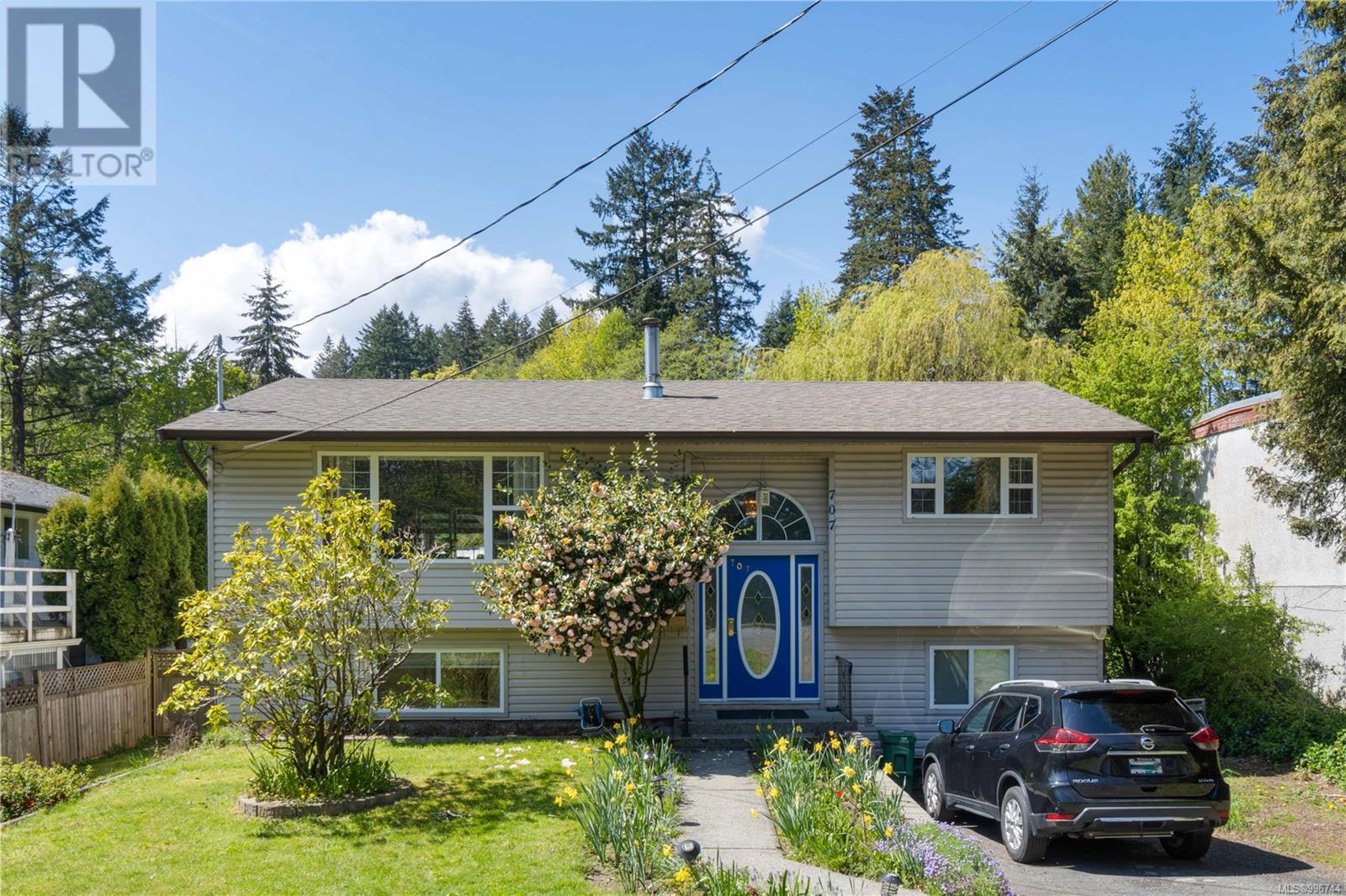 Property at 707 Howard Ave image 1