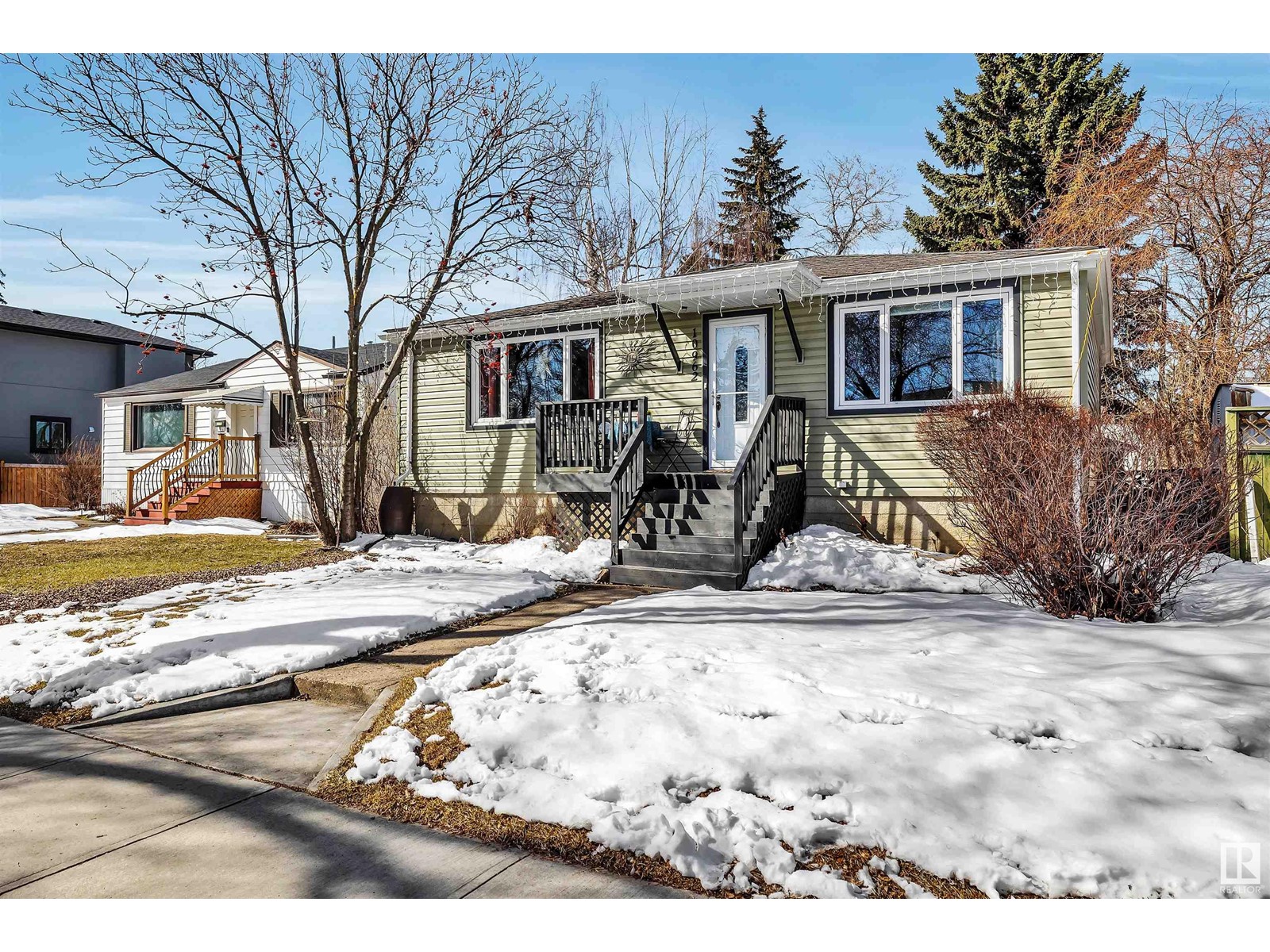 Property at 10962 135 ST NW NW image 2