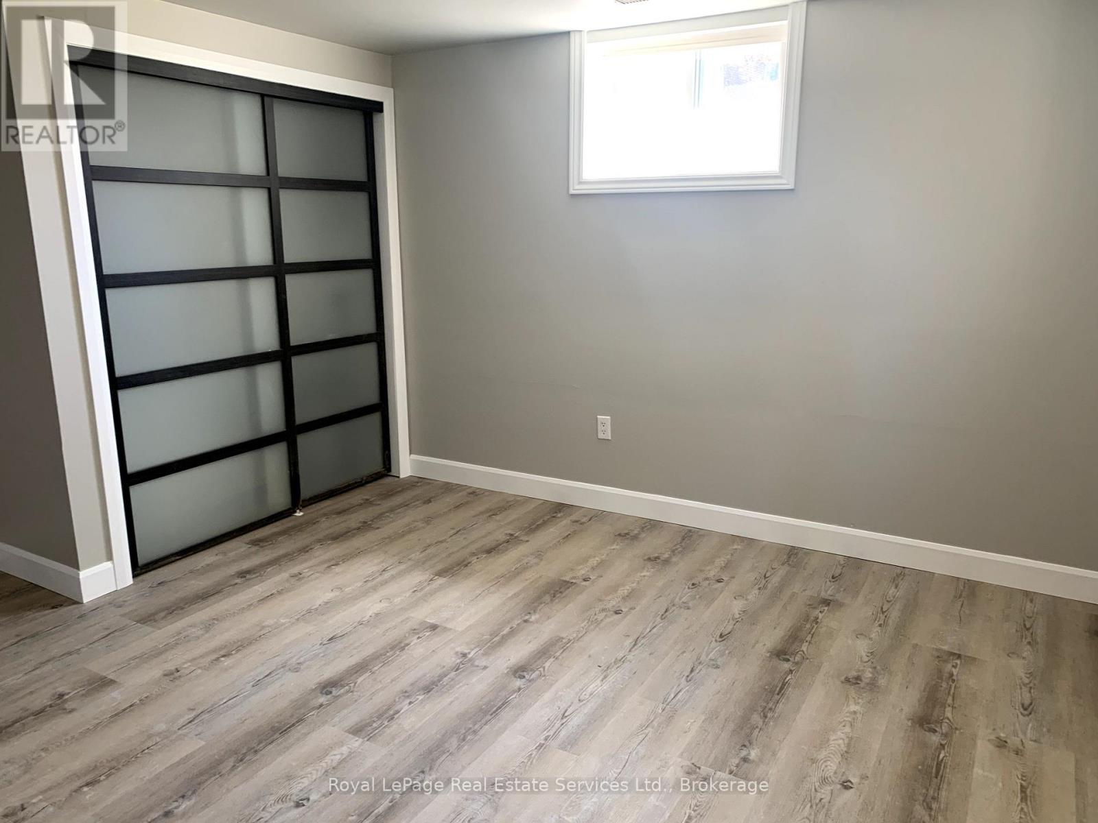 2 - 1033 Gardner Avenue, Mississauga, Ontario  L5E 1B5 - Photo 10 - W12107993