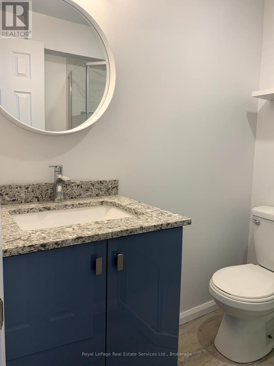 2 - 1033 Gardner Avenue, Mississauga, Ontario  L5E 1B5 - Photo 13 - W12107993