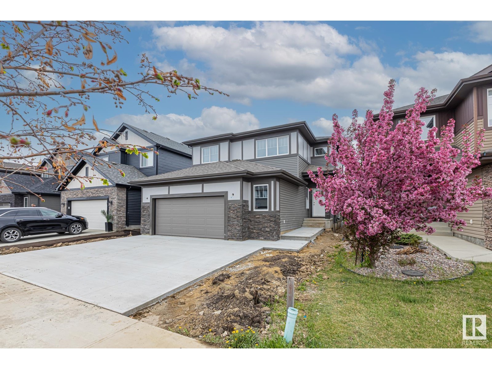 Property at 22 PRESCOTT BV image 2