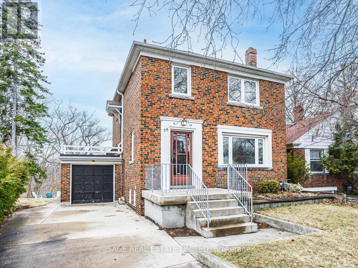 Property at 28 BARBARA CRESCENT image 2