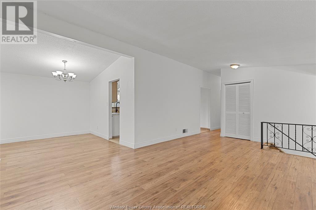 Property at 3027 REGIS AVENUE image 5