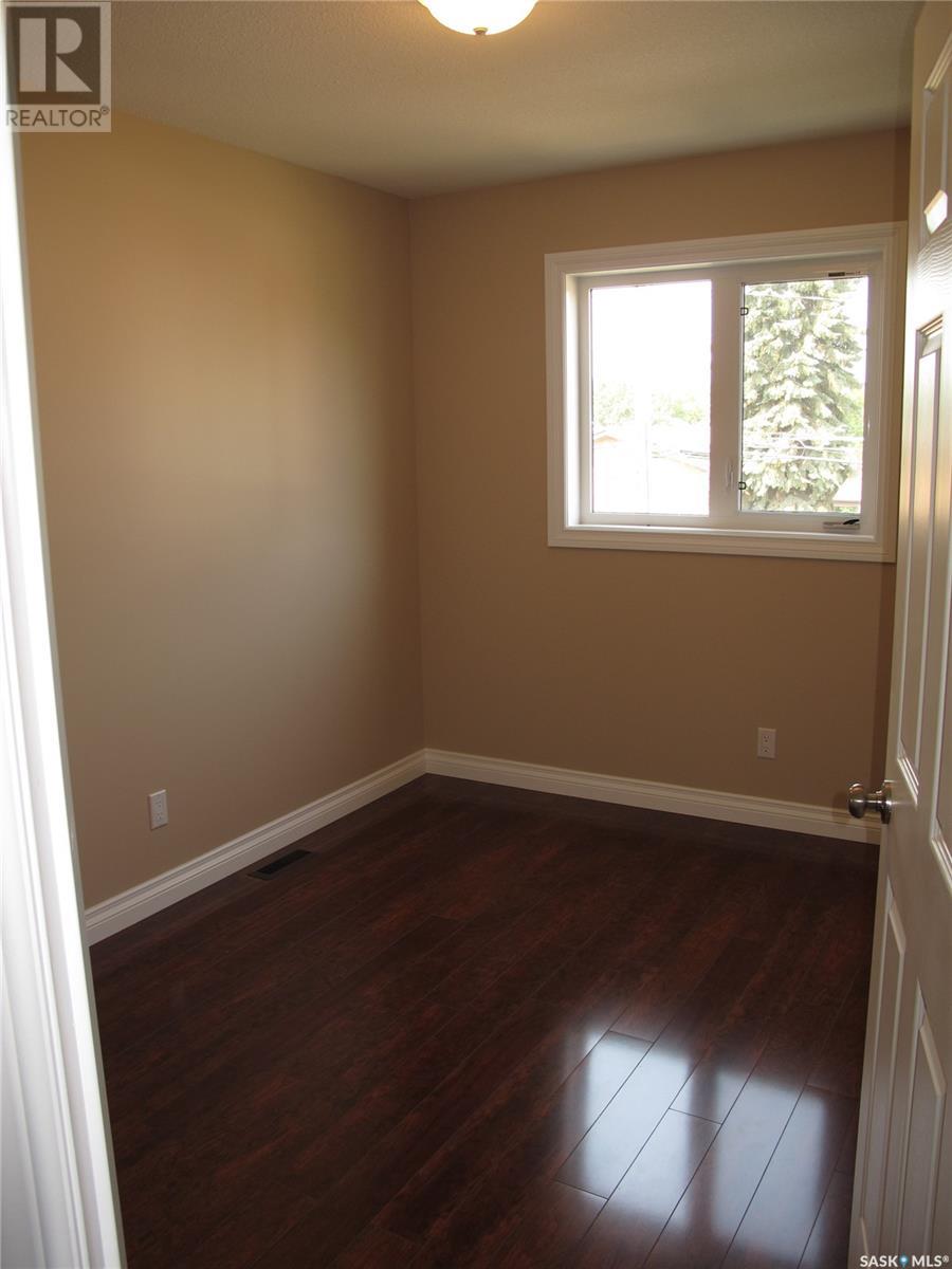 436 13th Street W, Prince Albert, Saskatchewan  S6V 3G5 - Photo 7 - SK999615