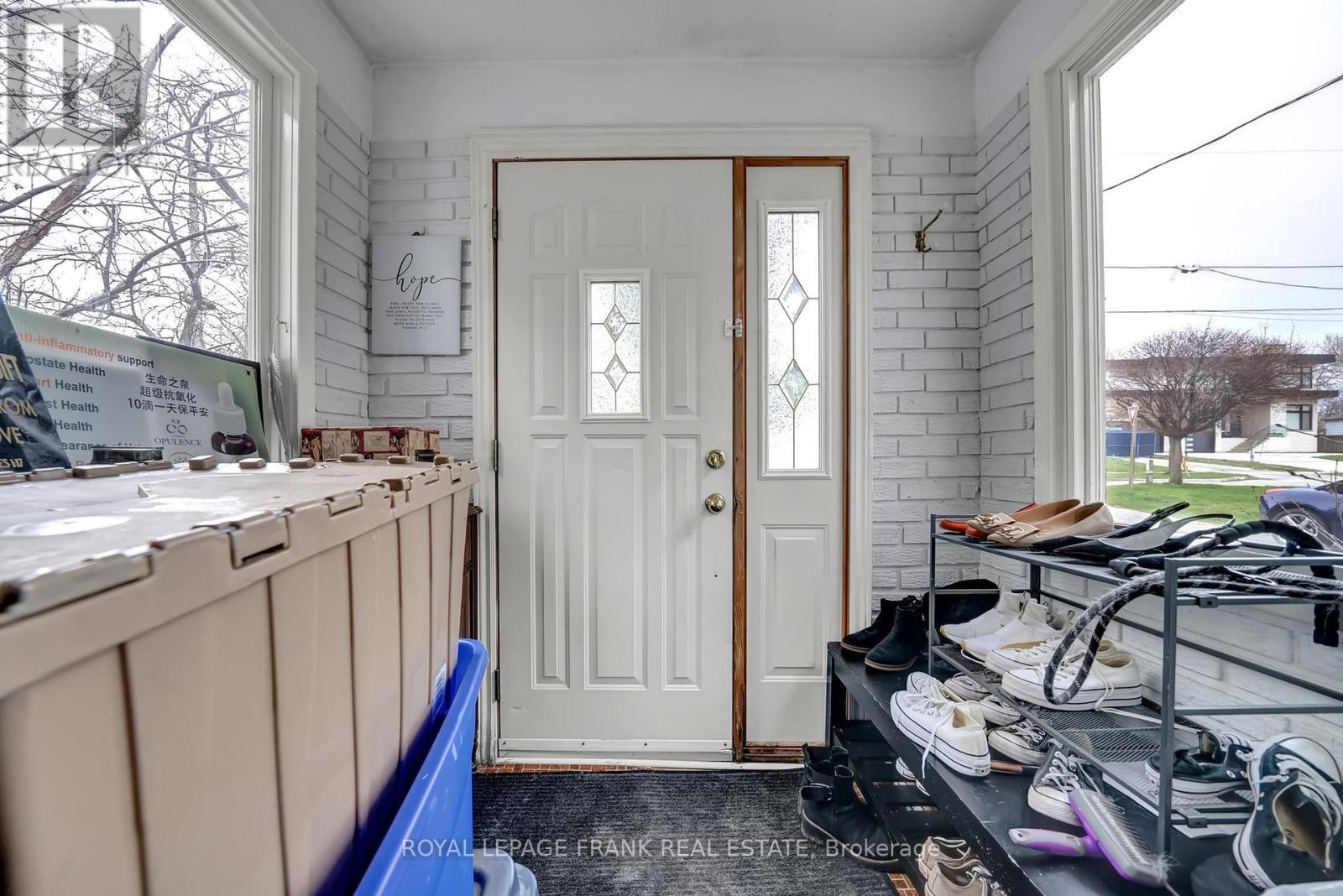 Property at 1994 GLENDALE DRIVE image 3