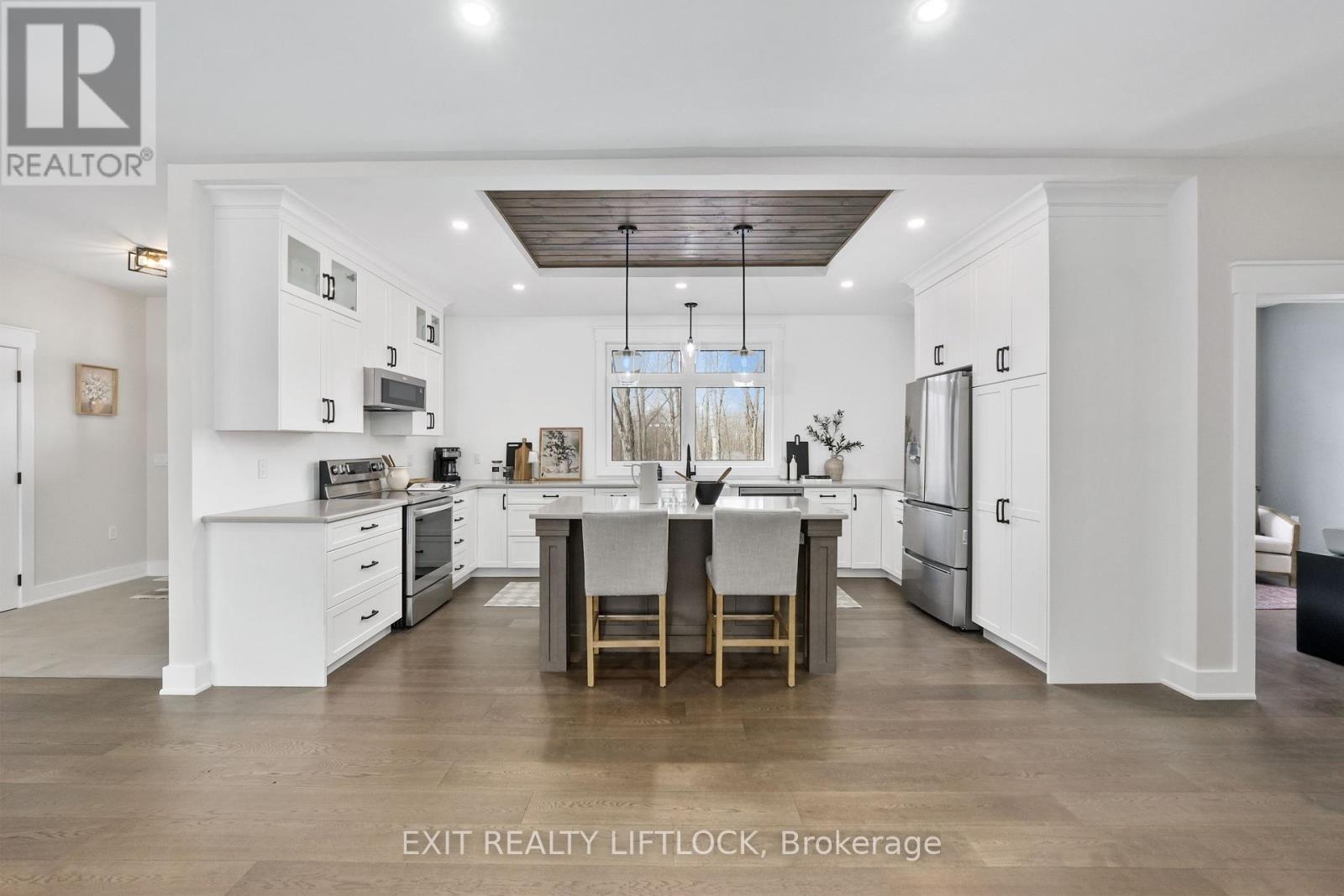11 Rory Drive N, Selwyn, Ontario  K0L 2H0 - Photo 13 - X12108076