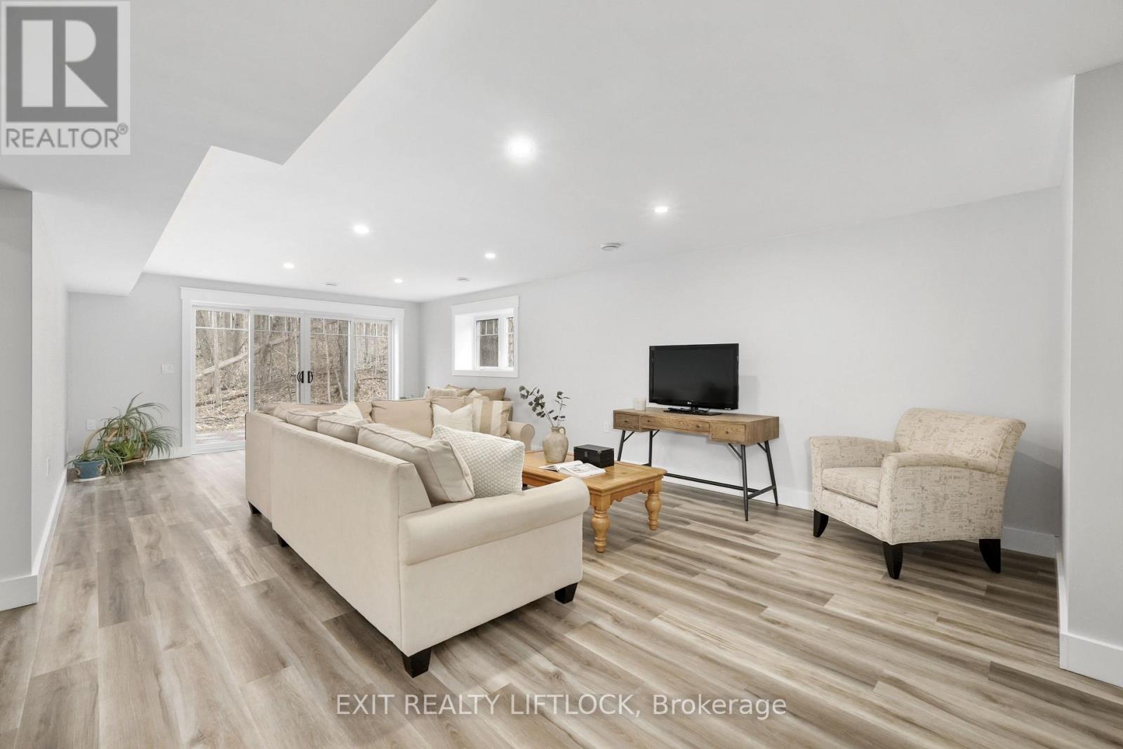 11 Rory Drive N, Selwyn, Ontario  K0L 2H0 - Photo 28 - X12108076