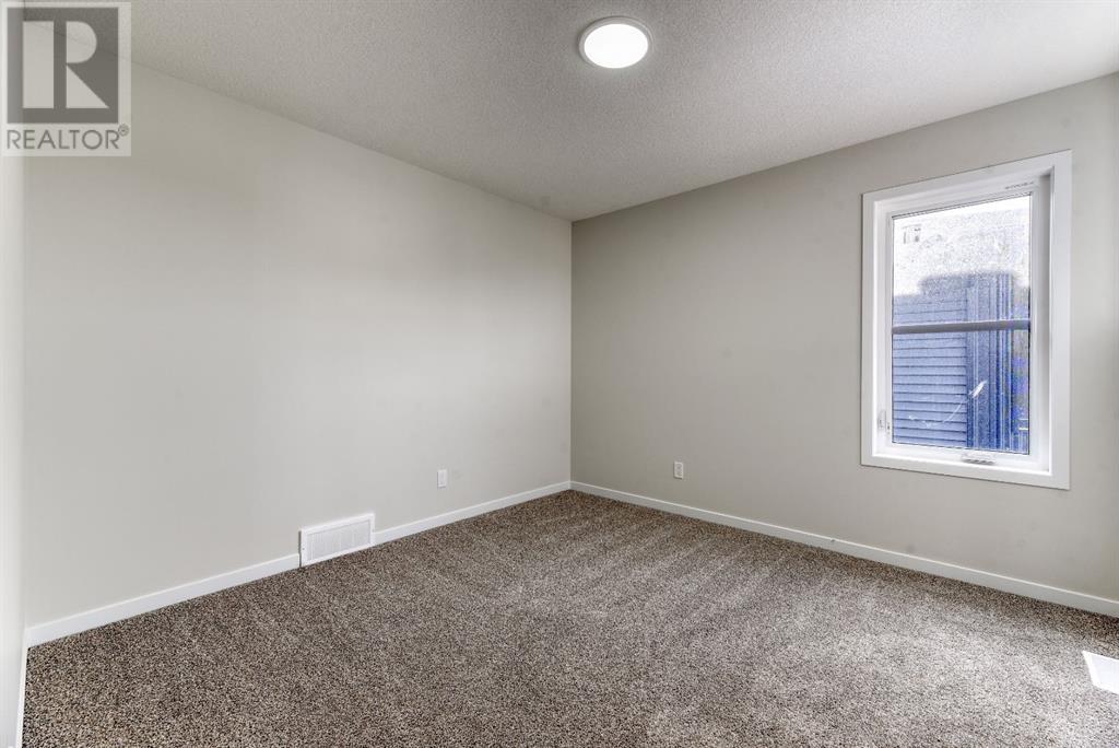 68 Corner Glen Green Ne, Calgary, Alberta  T3N 2P5 - Photo 31 - A2189829
