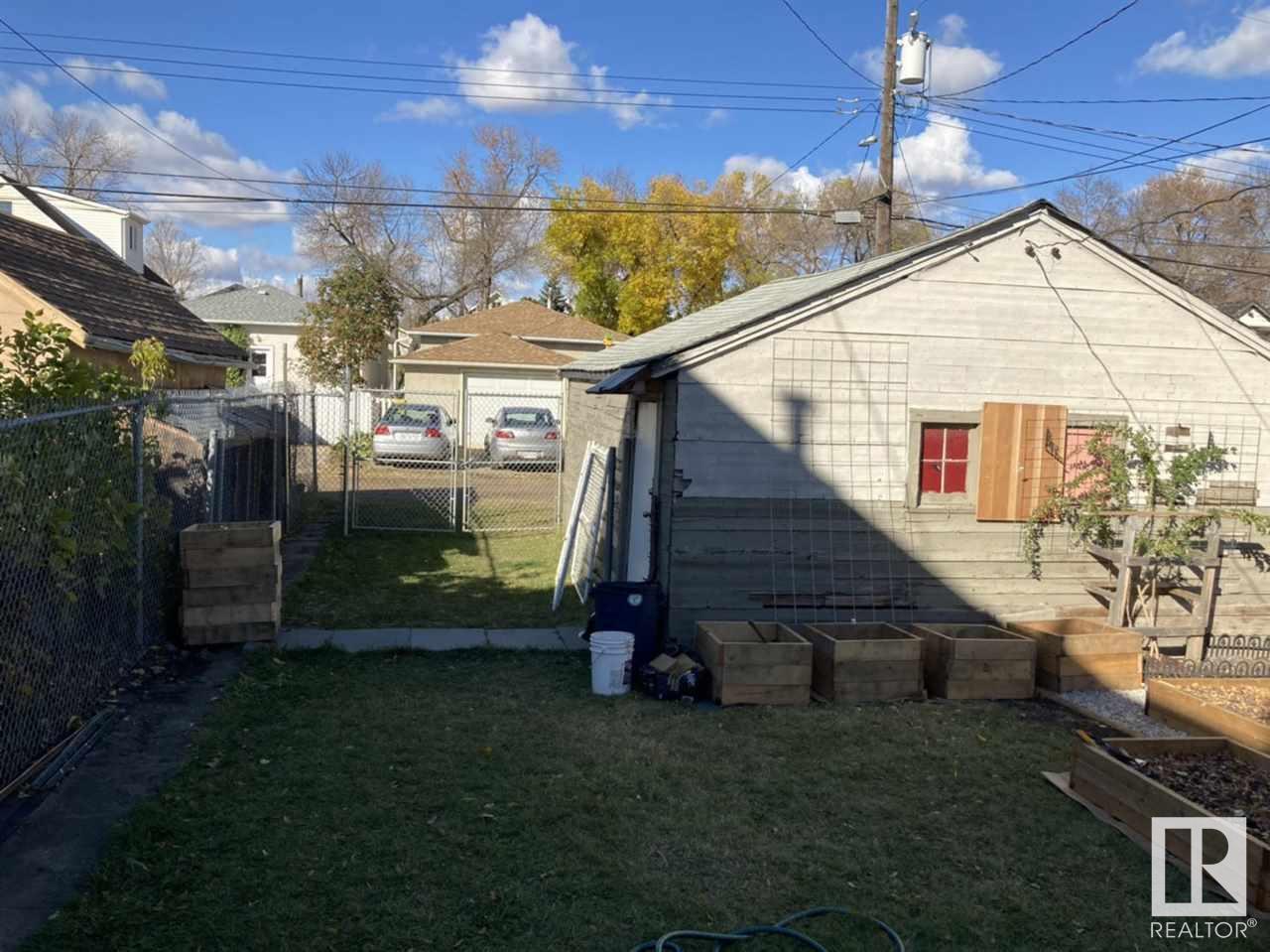 Property at 9332 106A AV NW image 2