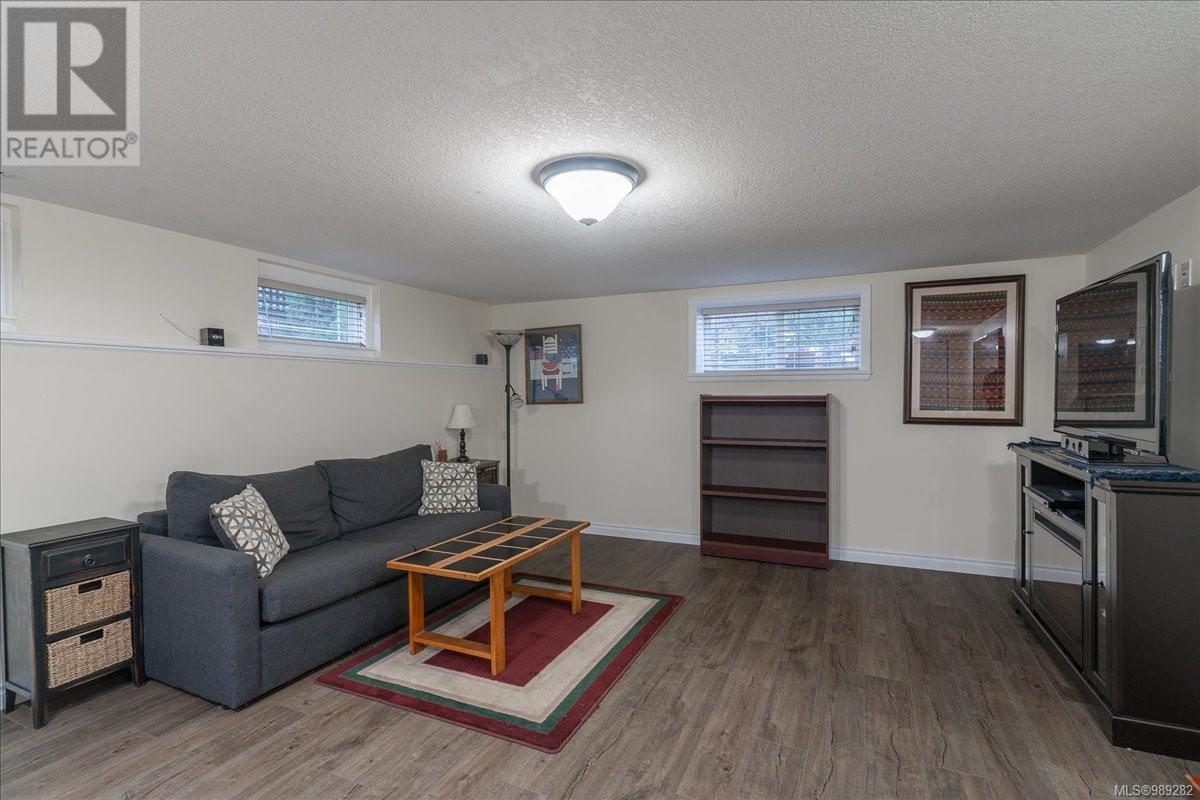 Property at 3925 Porter Rd image 1