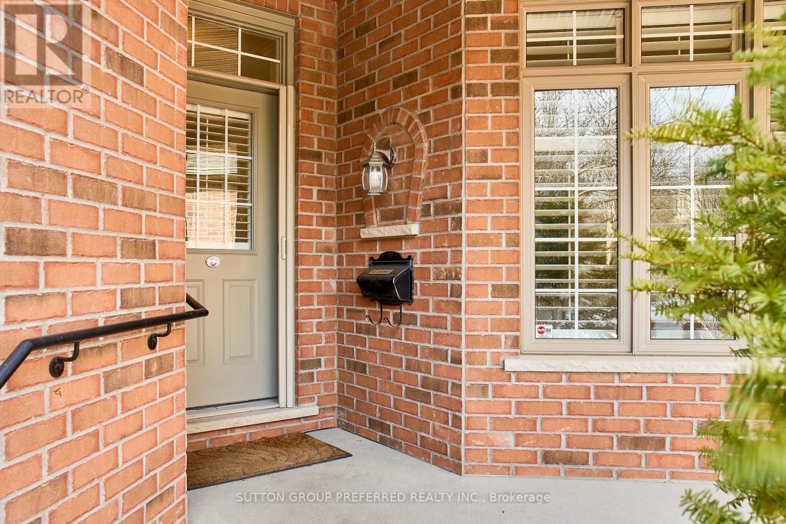 Property at 110 - 25 BECHER STREET image 3