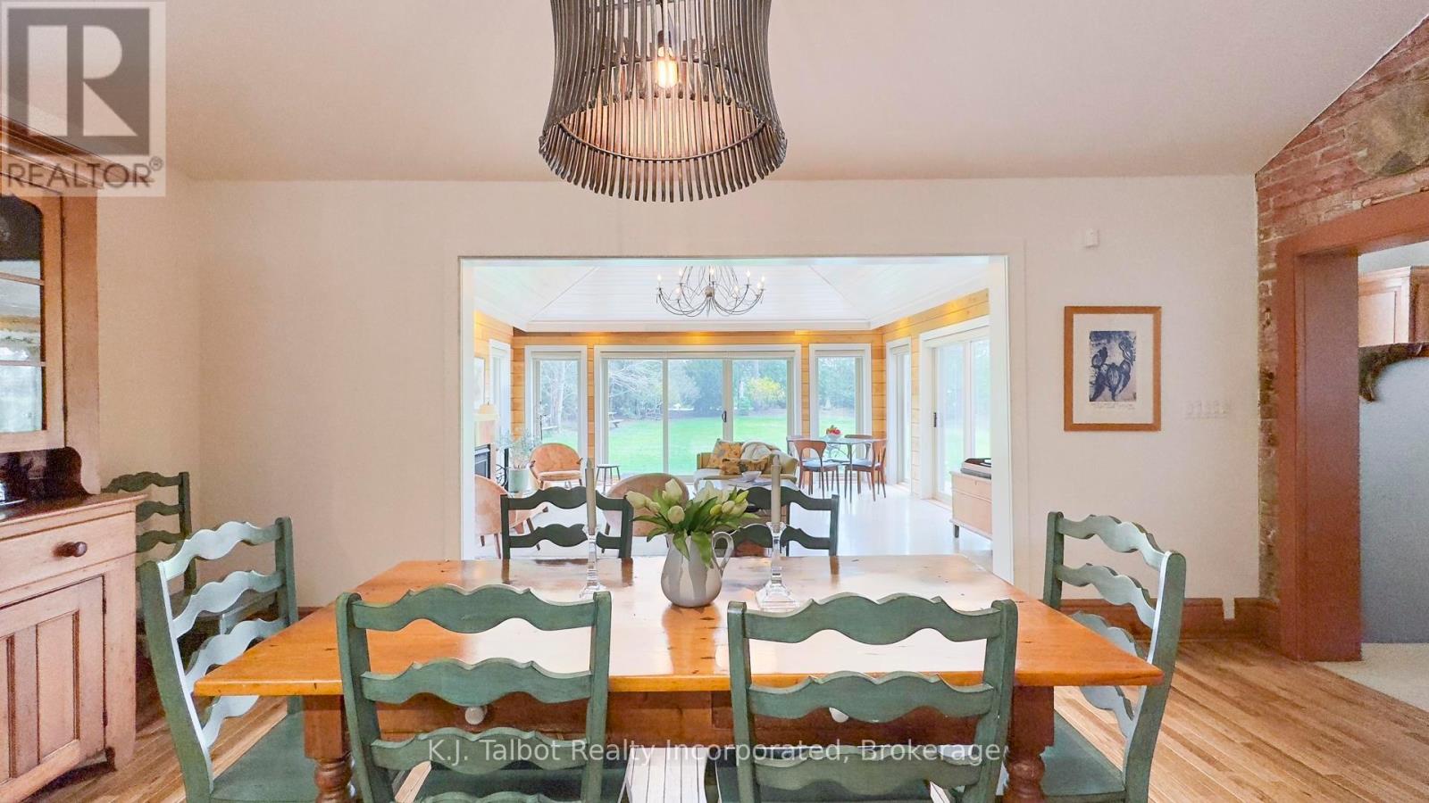 14 & 16 Chiniquy Street E, Bluewater (Bayfield), Ontario  N0M 1G0 - Photo 18 - X12108160