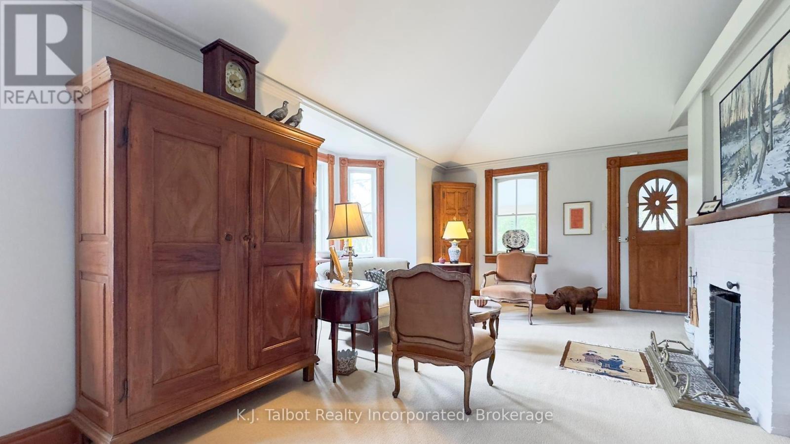 14 & 16 Chiniquy Street E, Bluewater, Ontario  N0M 1G0 - Photo 23 - X12108160