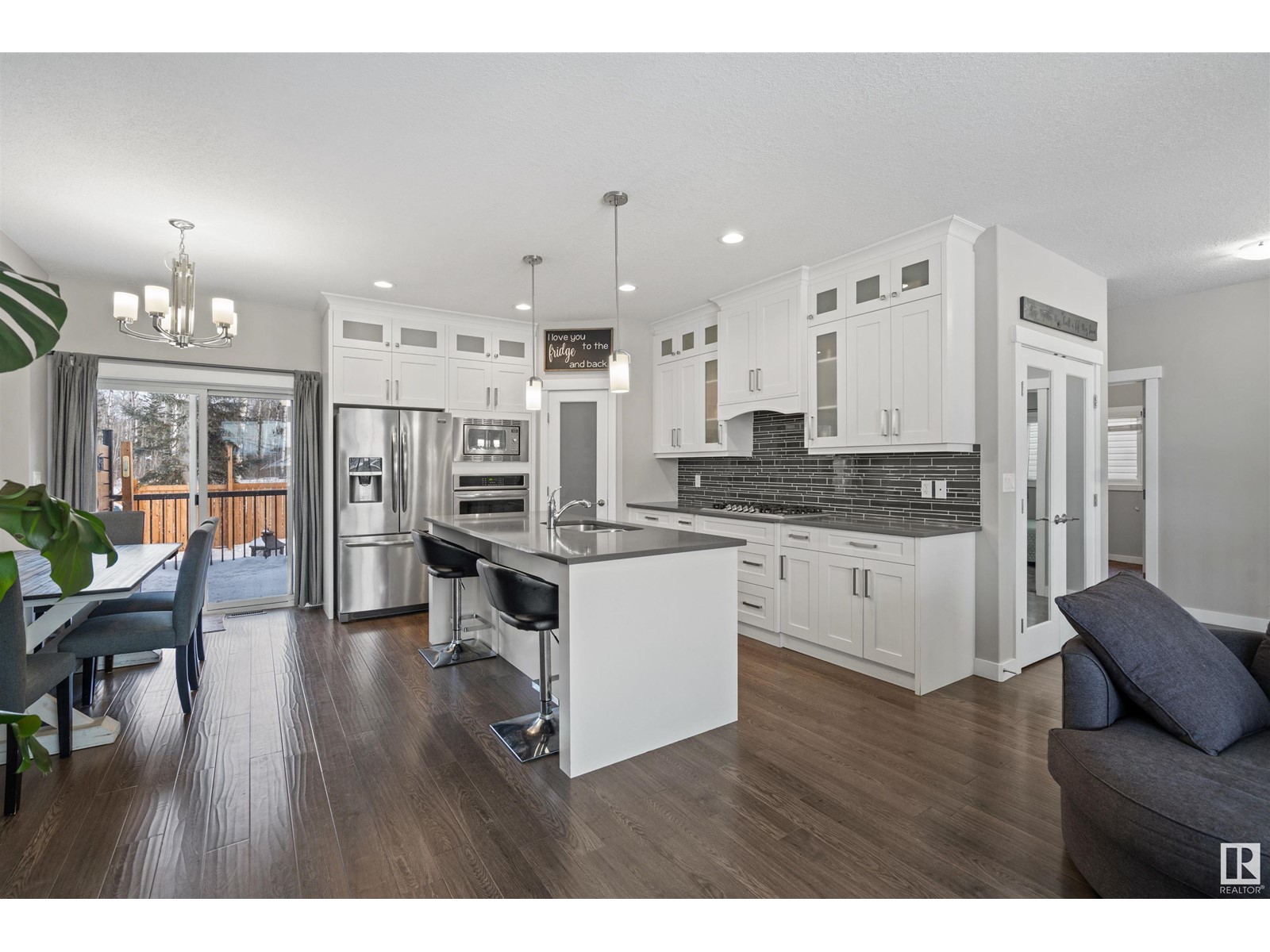 Property at 6707 Tri City WY image 3