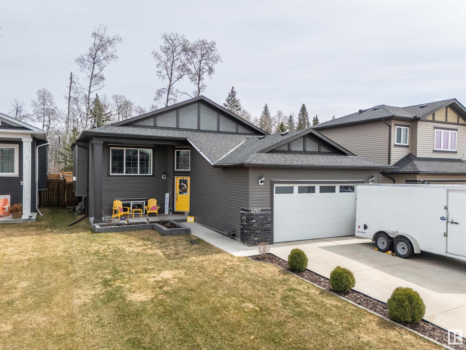 Property at 6707 Tri City WY image 1