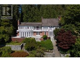 5240 MARINE DRIVE, West Vancouver, British Columbia