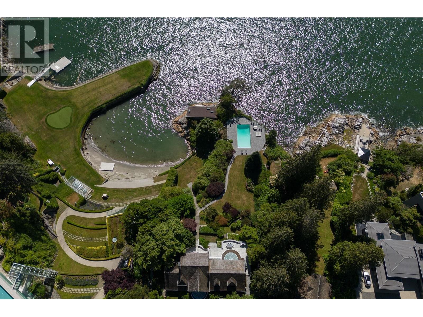 Property at 5240 MARINE DRIVE image 3