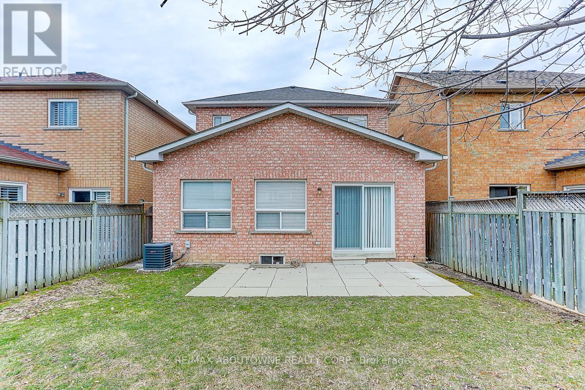 Bsmt - 9 Belwood Boulevard, Vaughan, Ontario  L4K 5H4 - Photo 10 - N12108199