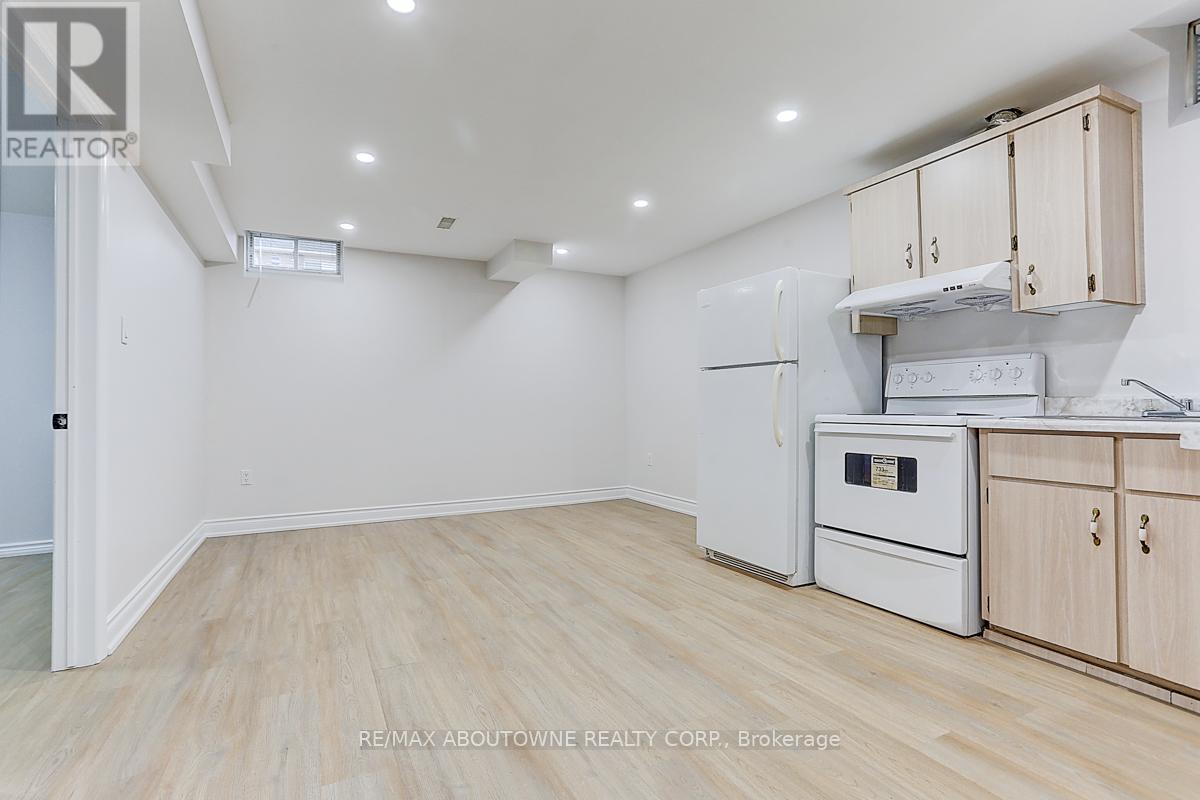 Bsmt - 9 Belwood Boulevard, Vaughan, Ontario  L4K 5H4 - Photo 5 - N12108199