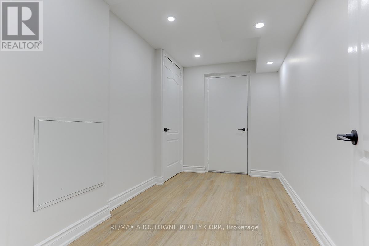 Bsmt - 9 Belwood Boulevard, Vaughan, Ontario  L4K 5H4 - Photo 8 - N12108199