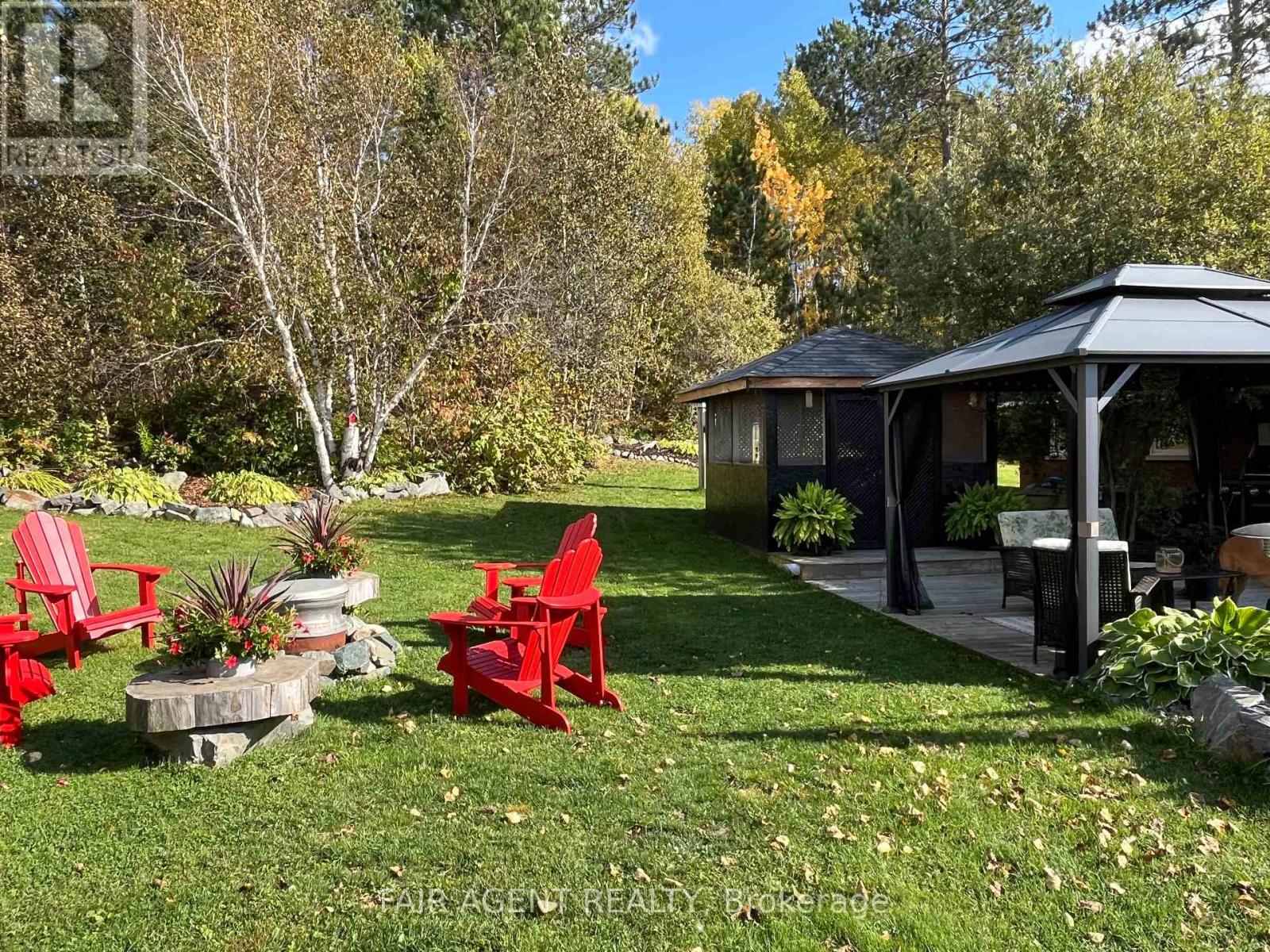 9 Stevens Road, Temagami, Ontario  P0H 2H0 - Photo 28 - X12091332
