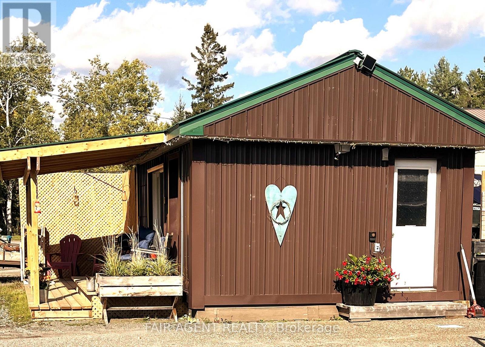 9 Stevens Road, Temagami, Ontario  P0H 2H0 - Photo 30 - X12091332