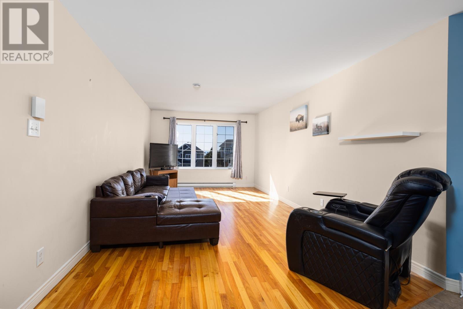 Property at 12 Hayfield Place image 5