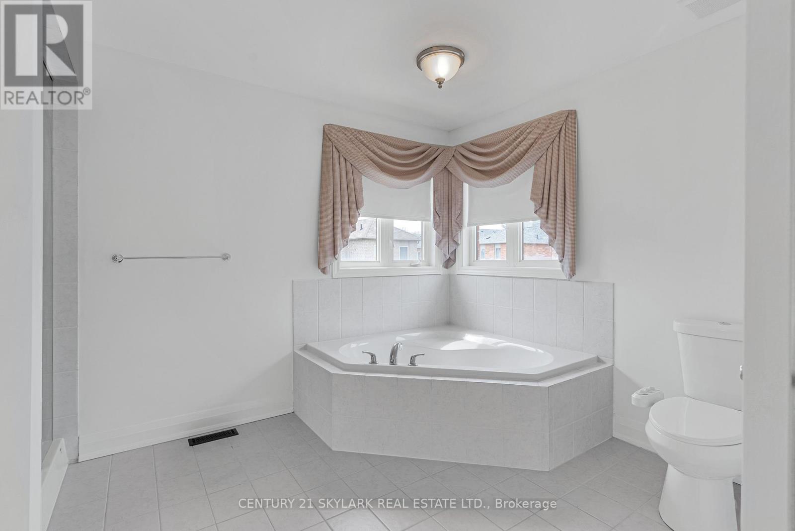 5178 Churchill Meadows Boulevard, Mississauga (Churchill Meadows), Ontario  L5M 8B6 - Photo 38 - W12108080