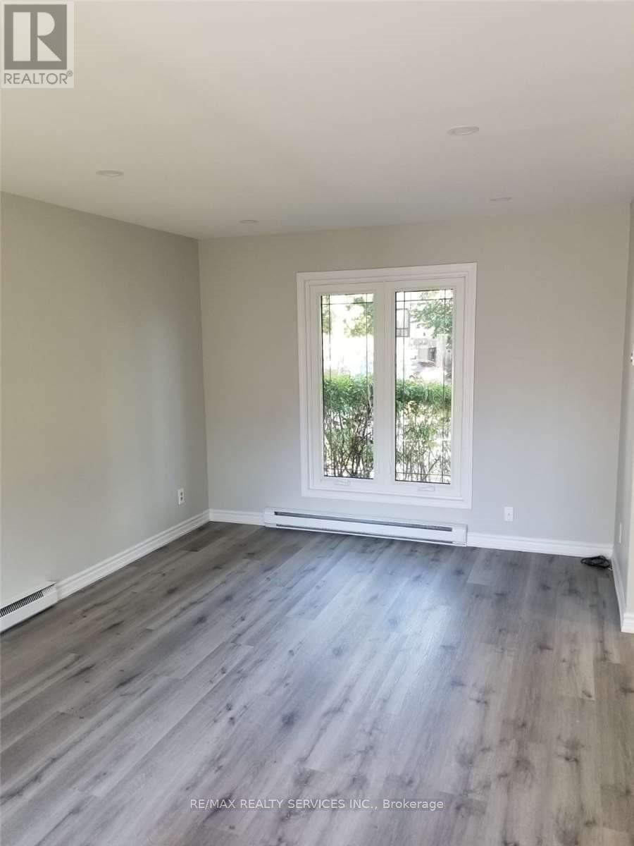 Upper - 9 Holmstead Court, Brampton, Ontario  L6S 1R9 - Photo 11 - W12108122
