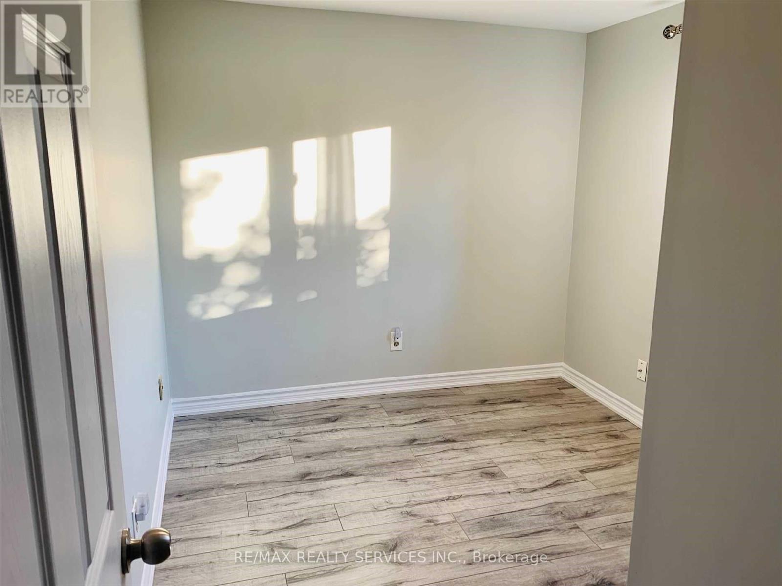 Upper - 9 Holmstead Court, Brampton, Ontario  L6S 1R9 - Photo 24 - W12108122